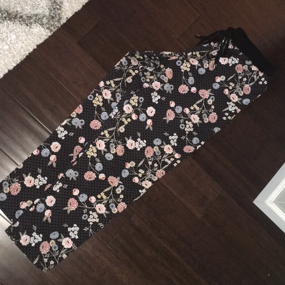 ASOS New Look Floral drawstring pants